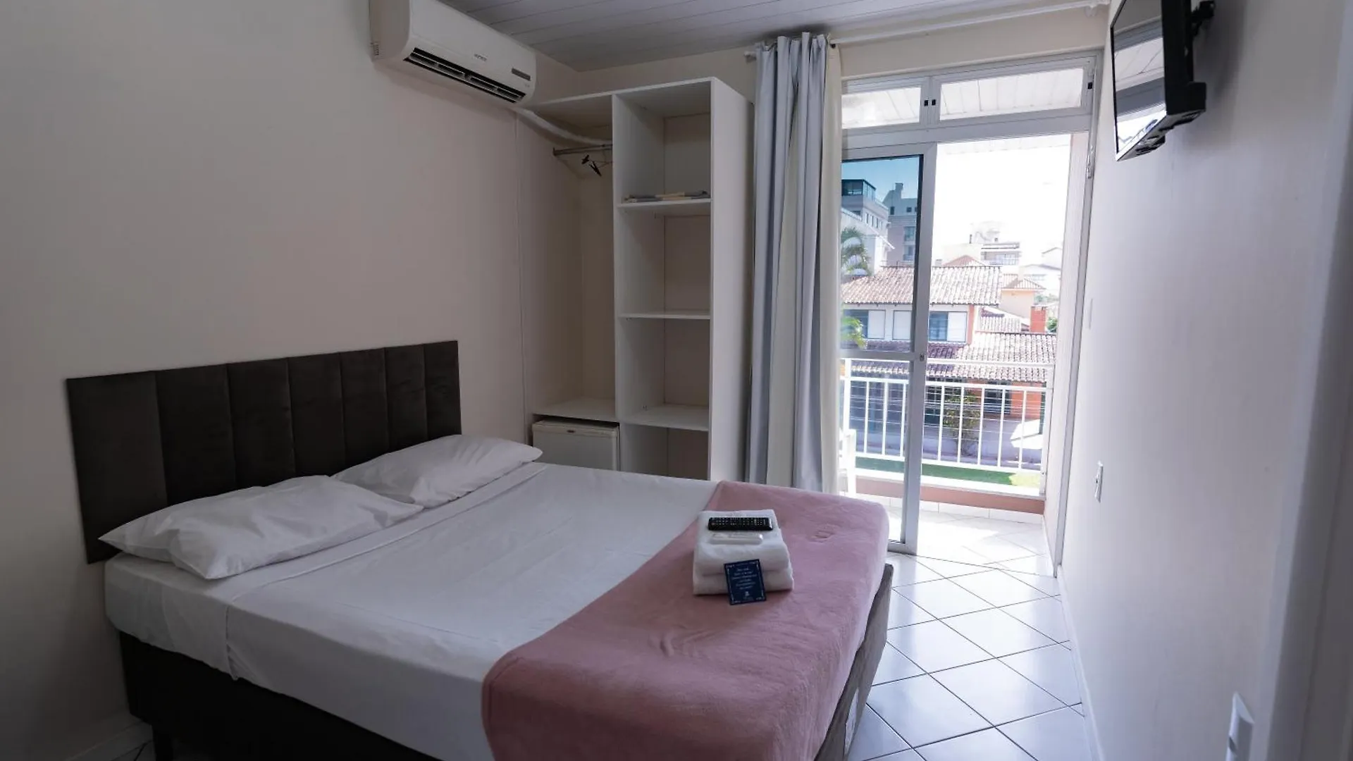 HANNA Flat Amsterdam Florianópolis Brazilië
